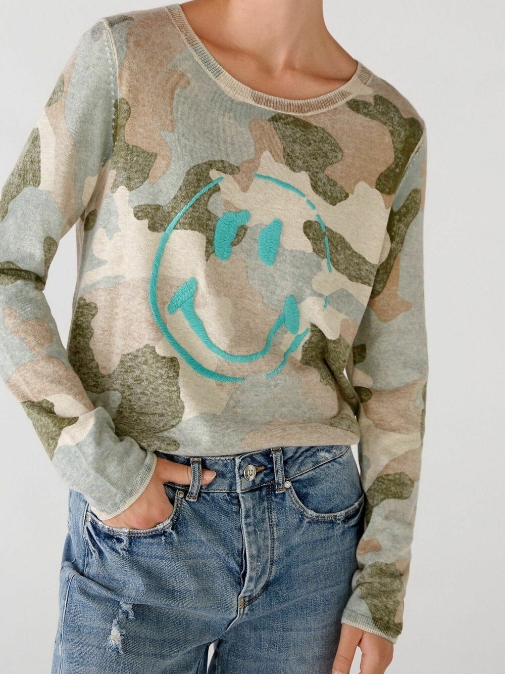 Oui Smiley Camo Smiley Pullover Sweater in Sage & Tan Womens Size US 8
